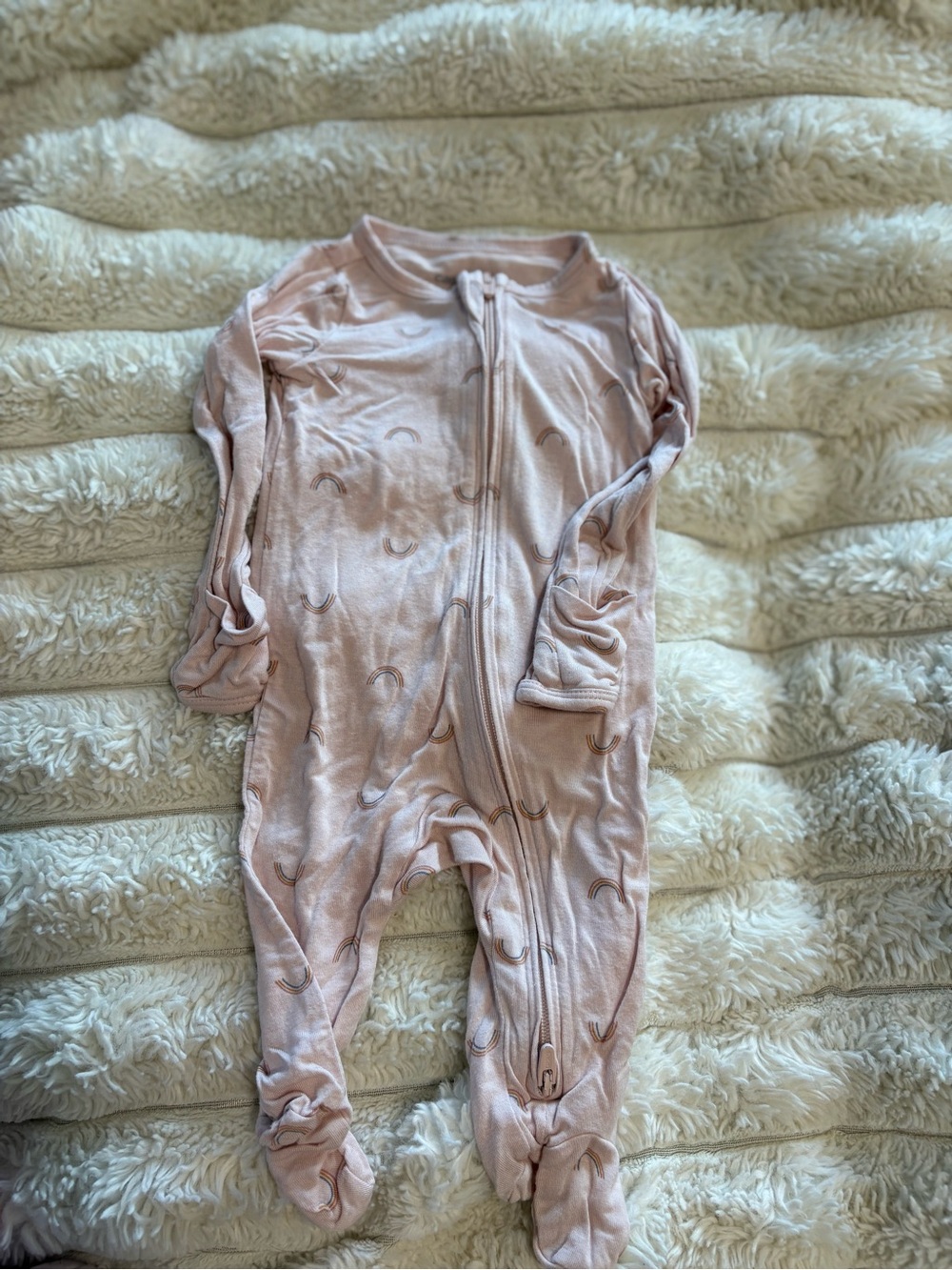 7/$30 Carter's Light Pink Footed One-Piece with Rainbow Motif